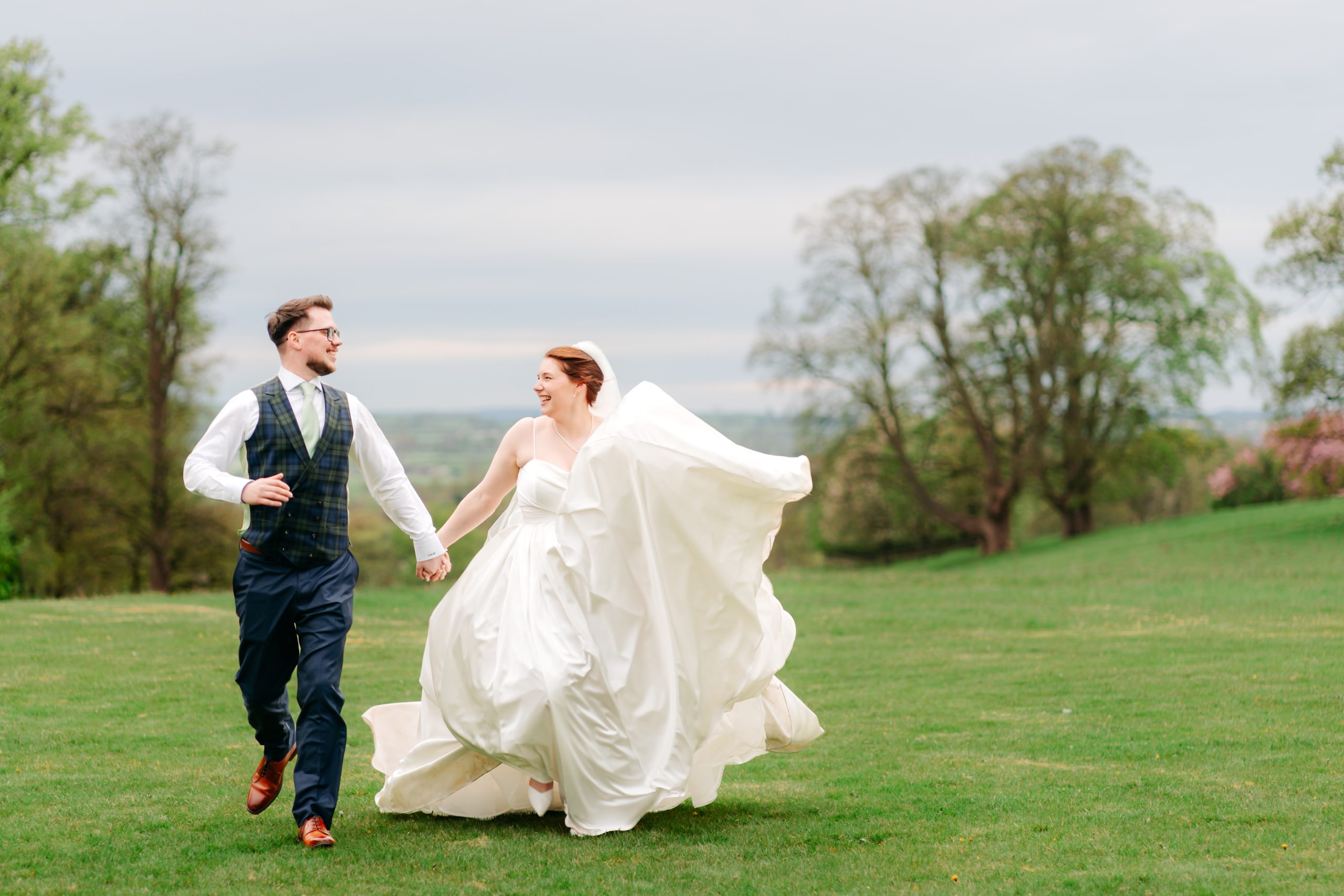 Staffordshire-Sandon-Hall-Wedding-Photographer-27